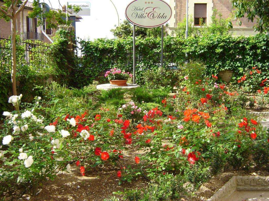 Villa Elda Boutique Hotel Сиена Экстерьер фото