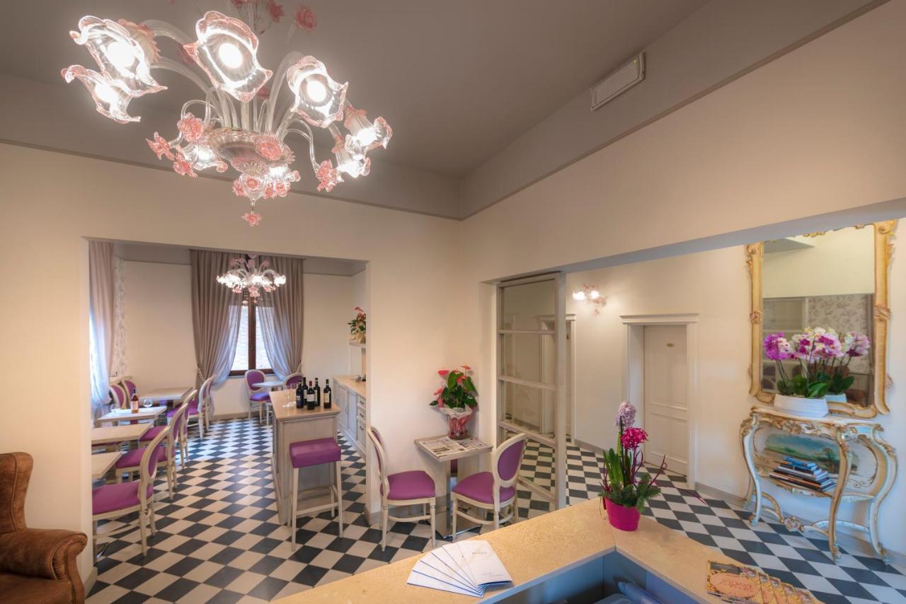 Villa Elda Boutique Hotel Сиена Экстерьер фото