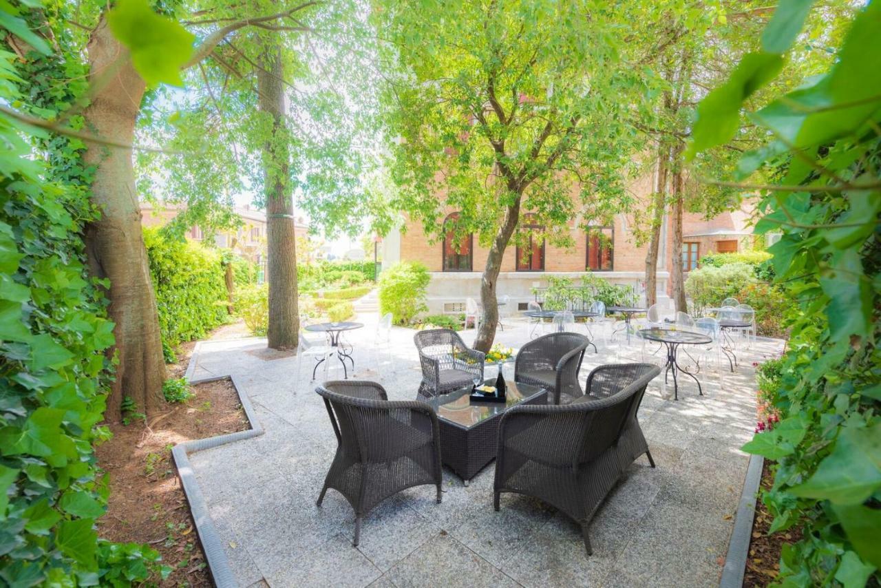 Villa Elda Boutique Hotel Сиена Экстерьер фото